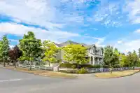 42 6568 193B STREET - thumbnail 1