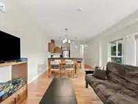 224 9655 KING GEORGE BOULEVARD - thumbnail 2