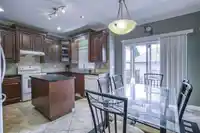 18990 72 AVENUE - thumbnail 9