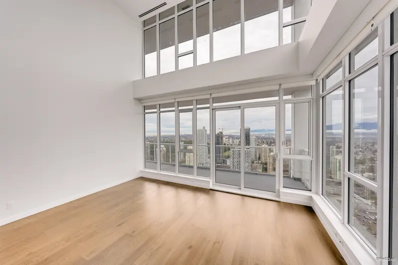 4001 6080 MCKAY AVENUE - photo 2 of 25