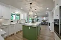 9709 CROWN CRESCENT - thumbnail 15