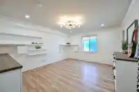 9709 CROWN CRESCENT - thumbnail 10