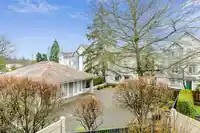 207 5955 177B STREET - thumbnail 11