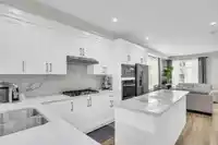 28 19239 70TH AVENUE - thumbnail 11