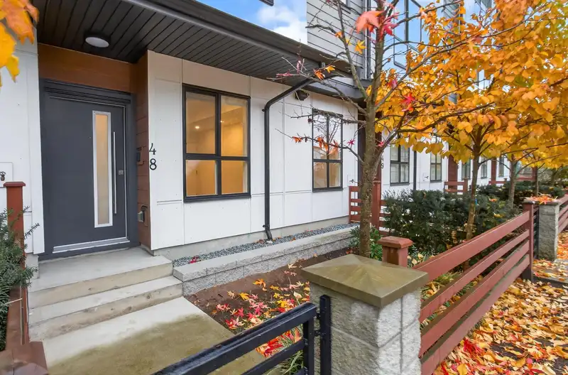 48 7177 194A STREET - photo 2 of 34