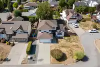 6323 171A STREET - thumbnail 35