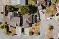 6323 171A STREET - thumbnail 38