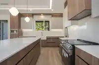 102 14753 111A AVENUE - thumbnail 11