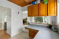 12522 GROVE CRESCENT - thumbnail 8