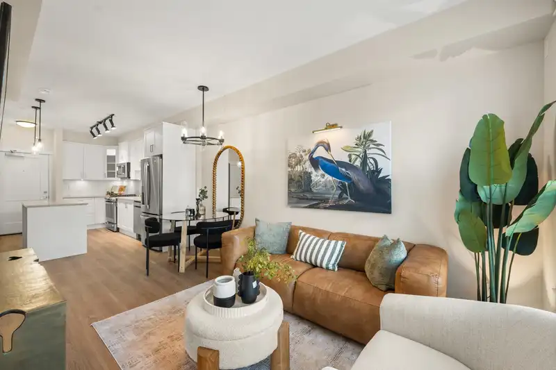 101 11063 RAVINE ROAD - photo 1 of 6