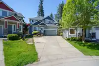 5939 165A STREET - thumbnail 2