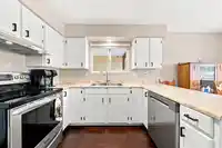 17213 59A AVENUE - thumbnail 5