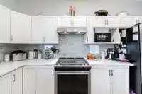 18533 67A AVENUE - thumbnail 12
