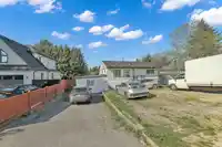 12841 98 AVENUE - thumbnail 2