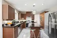 9477 164 STREET - thumbnail 14