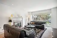9477 164 STREET - thumbnail 4