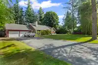 13531 57 AVENUE - thumbnail 1