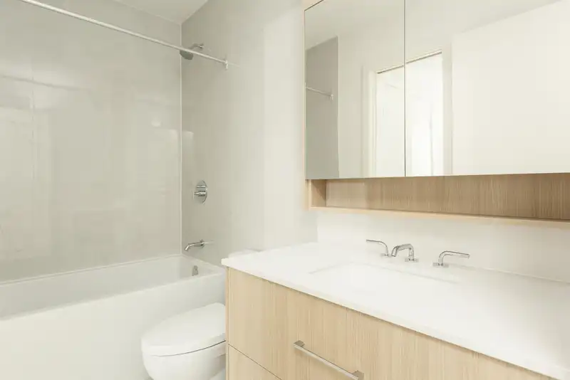202 9675 KING GEORGE BOULEVARD - photo 4 of 15