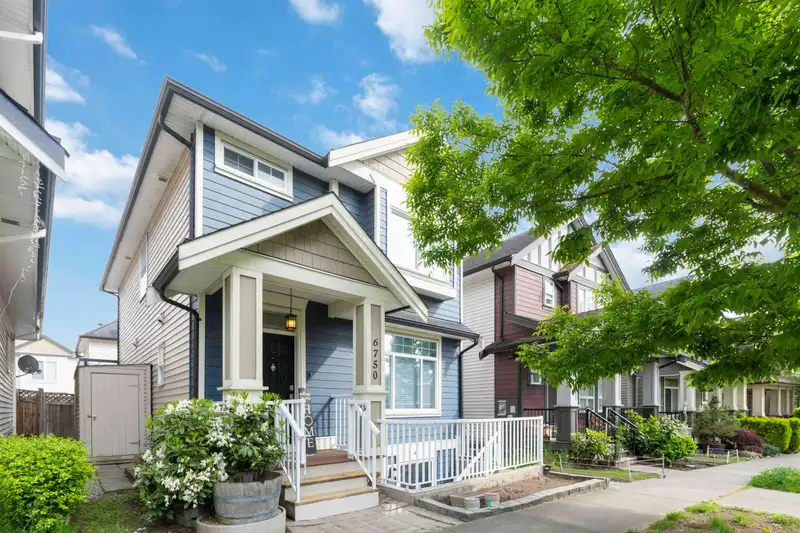 6750 191A STREET - photo 1 of 36