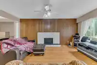12521 GROVE CRESCENT - thumbnail 3