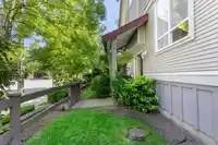 21 16772 61 AVENUE - thumbnail 28