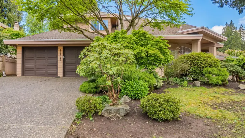 1264 PACIFIC DRIVE - photo 1 of 25