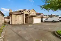 9526 124 STREET - thumbnail 2