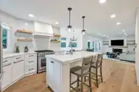 16250 77 AVENUE - thumbnail 6
