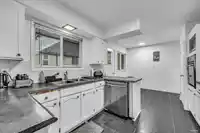 11034 129 STREET - thumbnail 8