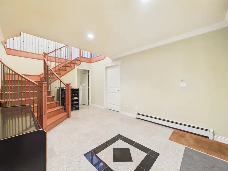 8690 E TULSY CRESCENT - photo 3 of 40