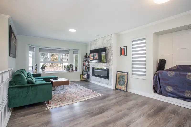 20444 DALE DRIVE - photo 3 of 25