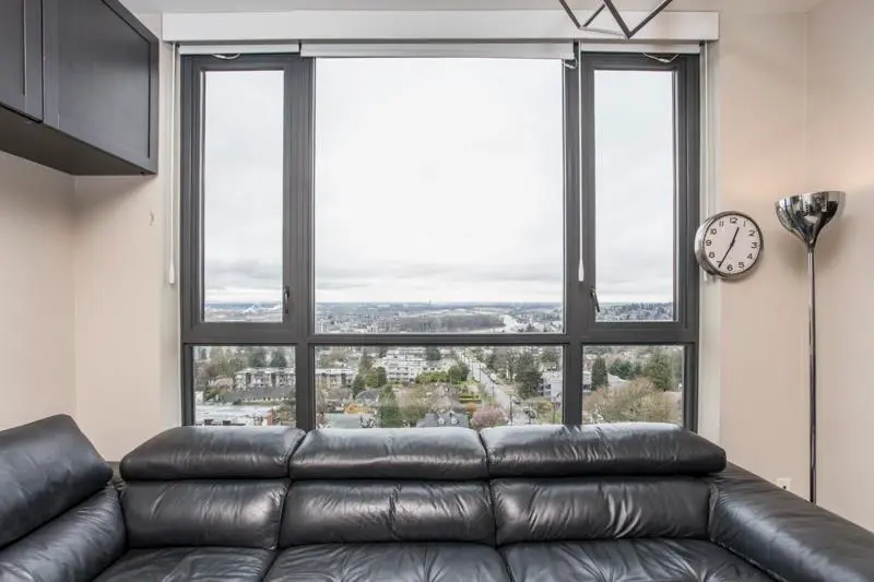 1404 258 SIXTH STREET - photo 3 of 25