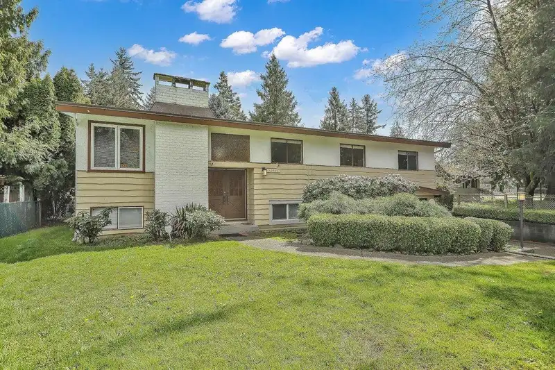 12969 OLD YALE ROAD - photo 1 of 39