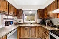 14492 91 AVENUE - thumbnail 10