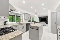 8676 146A STREET - thumbnail 13