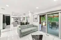 8676 146A STREET - thumbnail 8