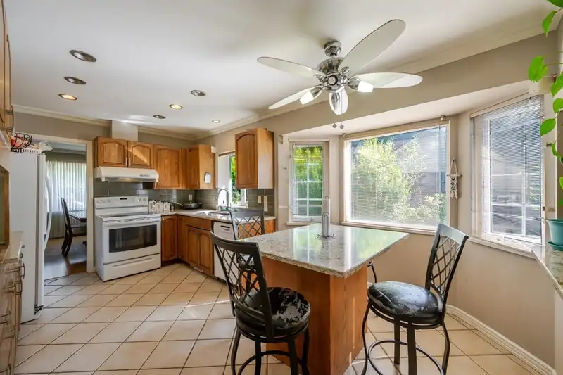12397 S BOUNDARY DRIVE - photo 4 of 40