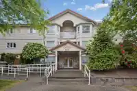 305 5977 177B STREET - thumbnail 1