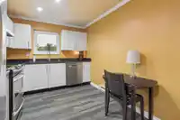 305 5977 177B STREET - thumbnail 10