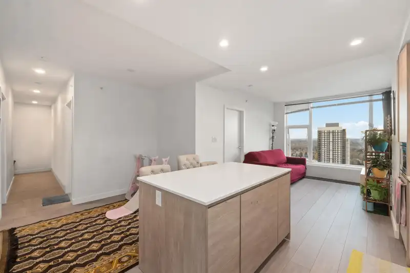 3403 13615 FRASER HIGHWAY - photo 4 of 16