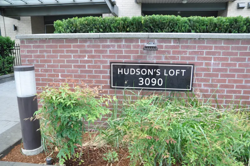 206 3090 GLADWIN ROAD - photo 2 of 25