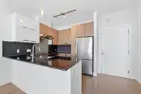 430 15956 86A AVENUE - thumbnail 10