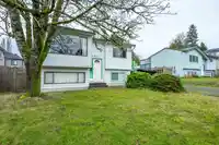8885 150A STREET - thumbnail 2