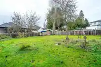 8885 150A STREET - thumbnail 25