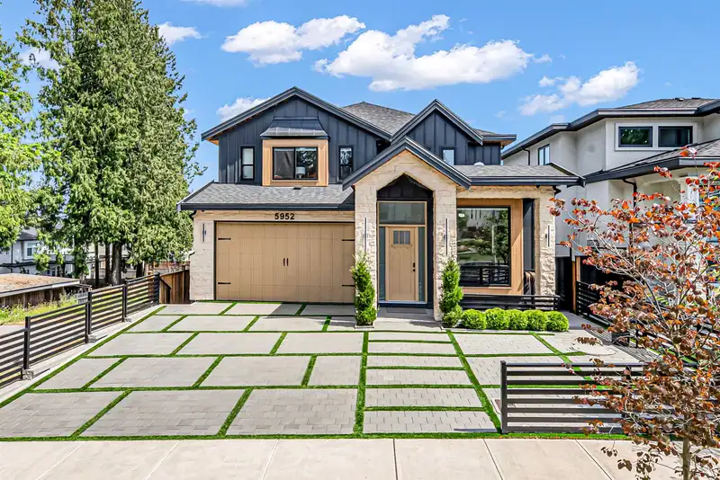 5952 136A STREET - photo 1 of 40