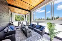 5952 136A STREET - thumbnail 13
