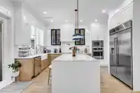 5952 136A STREET - thumbnail 21