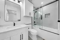 5952 136A STREET - thumbnail 31