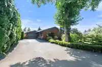 18058 57A AVENUE - thumbnail 2