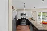 304 14960 102A AVENUE - thumbnail 13